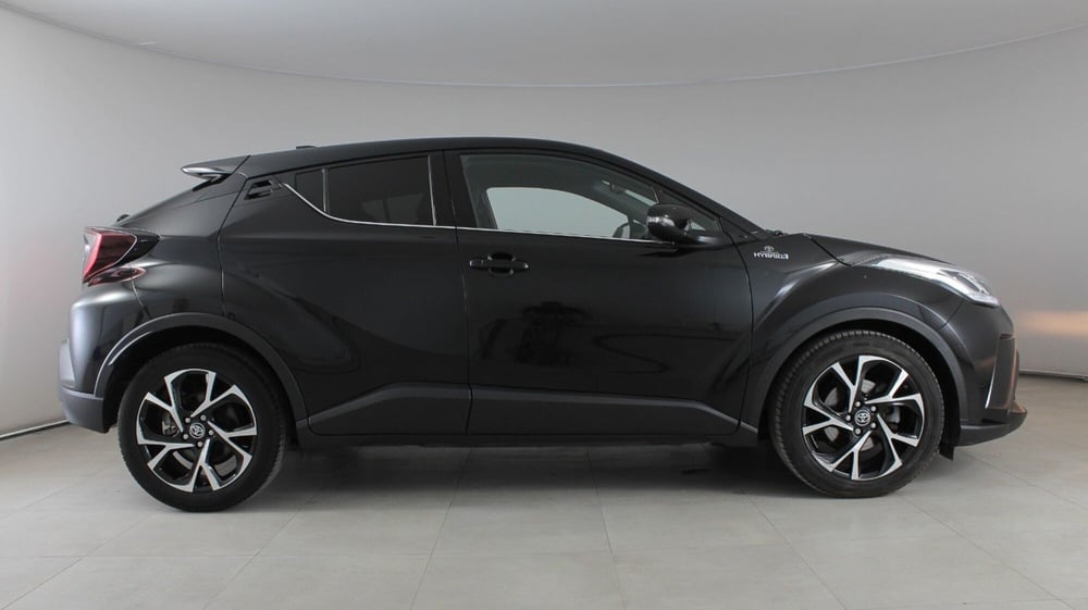 Toyota Toyota C-HR usata a Palermo (14)