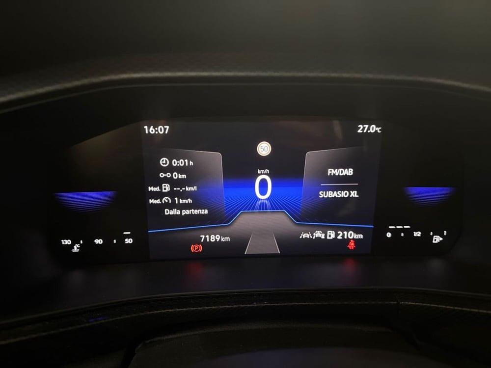 Volkswagen T-Cross usata a Prato (13)