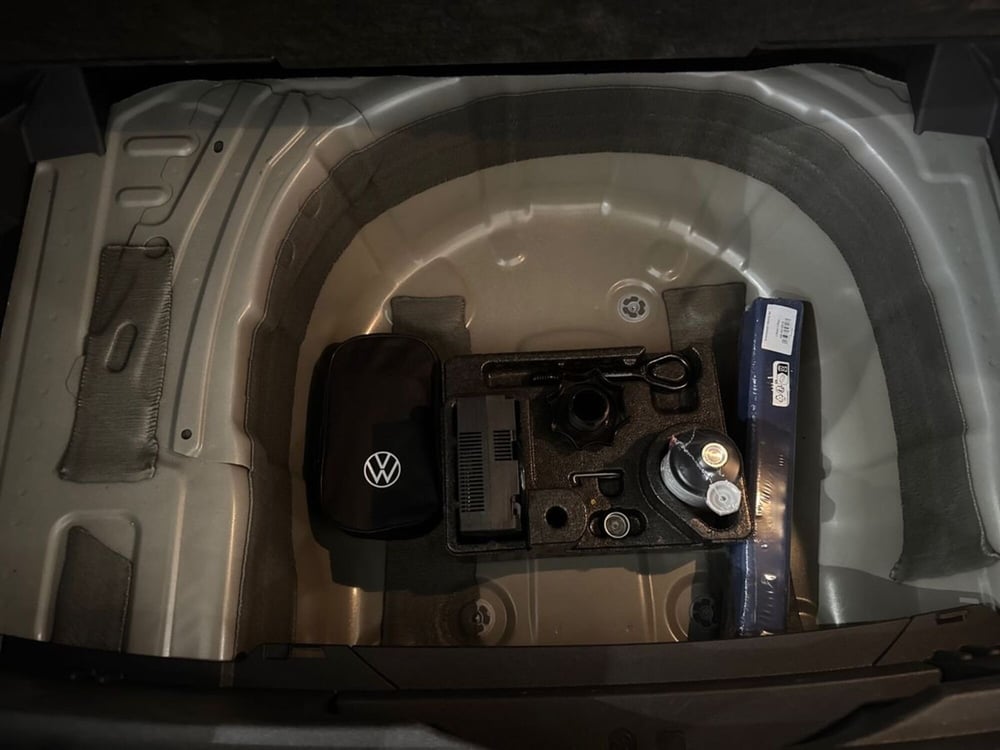 Volkswagen T-Cross usata a Prato (16)