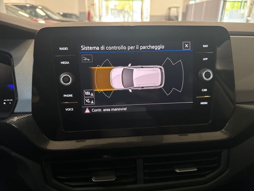 Volkswagen T-Cross usata a Prato (19)