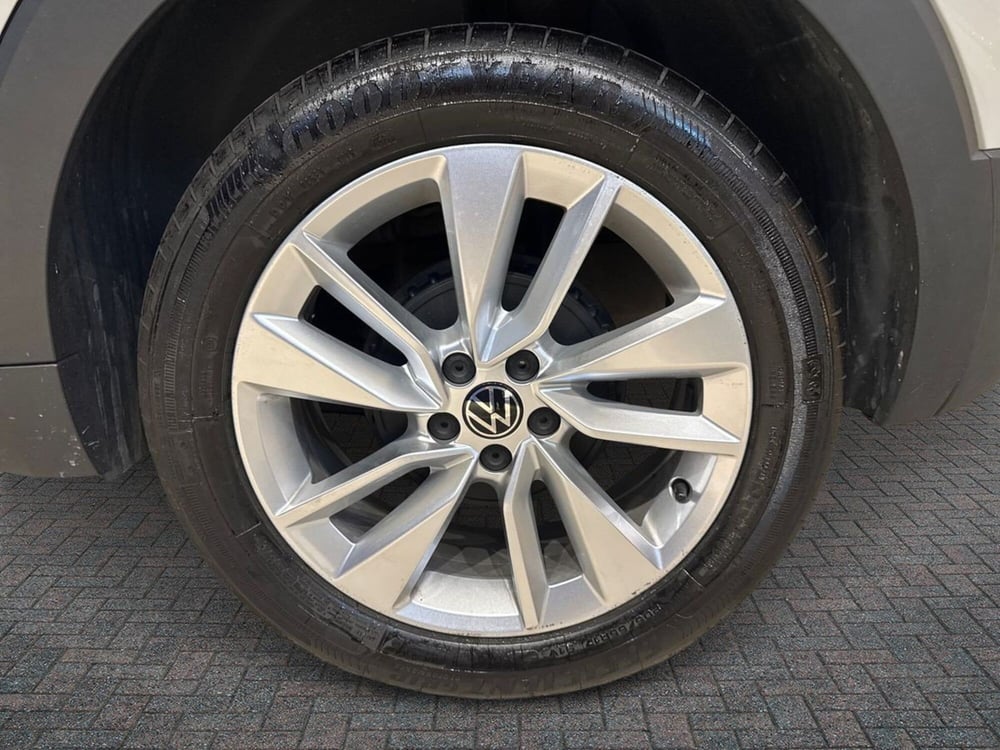 Volkswagen T-Cross usata a Prato (6)
