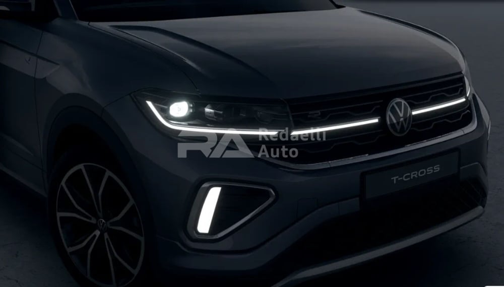 Volkswagen T-Cross nuova a Lecco (4)