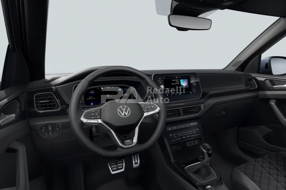 Volkswagen T-Cross nuova a Lecco (5)