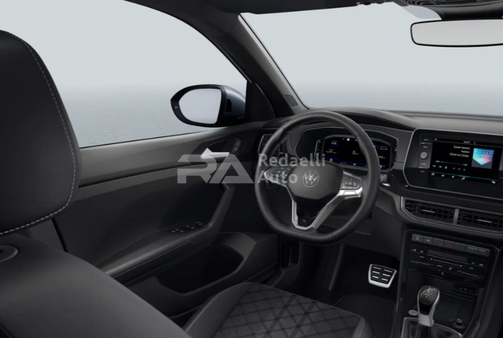 Volkswagen T-Cross nuova a Lecco (6)