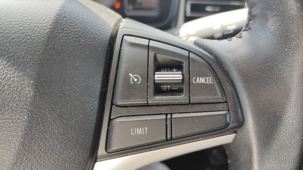 Suzuki Ignis usata a Firenze (18)