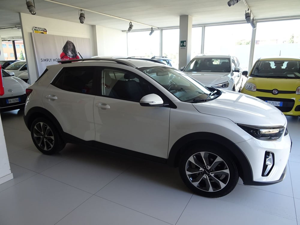 Kia Stonic usata a Lucca (5)