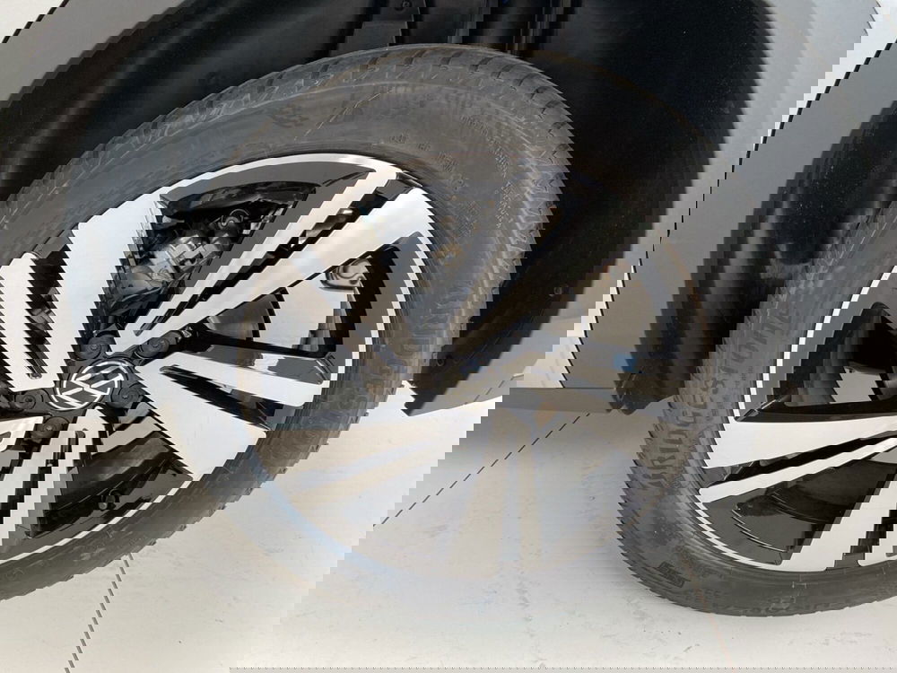 Volkswagen T-Roc nuova a Lodi (11)
