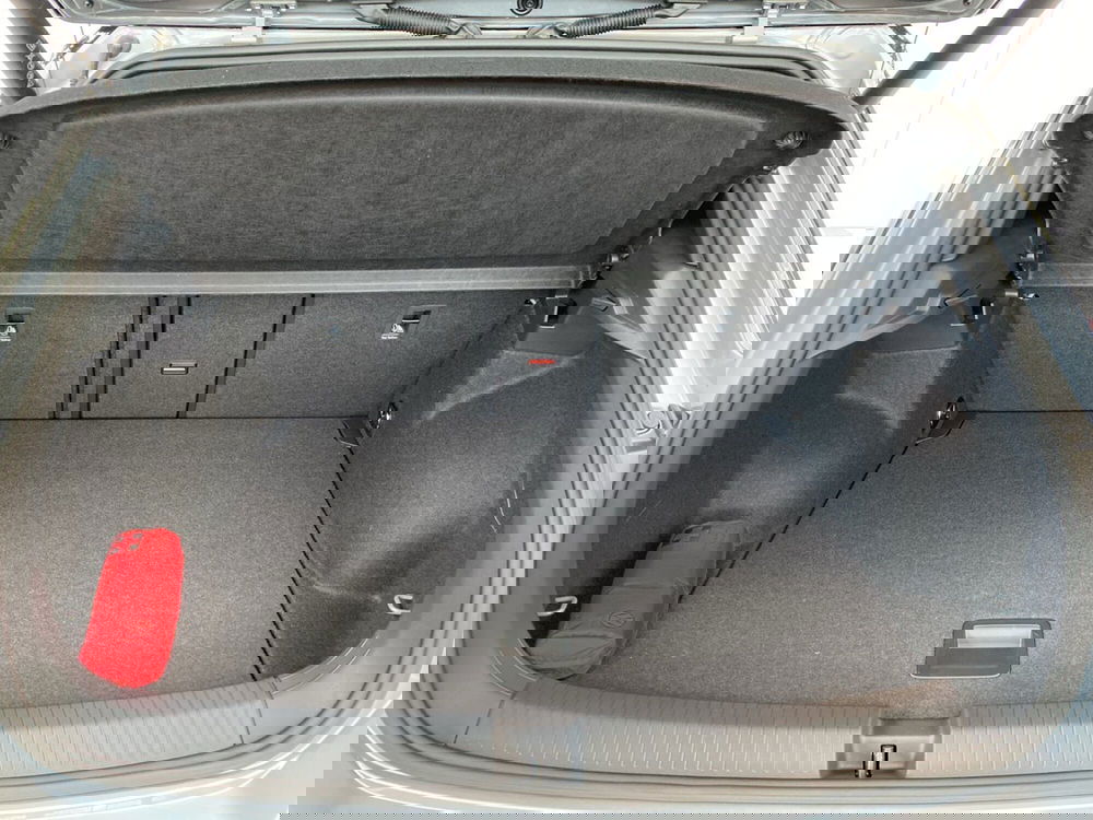 Volkswagen T-Roc nuova a Lodi (9)