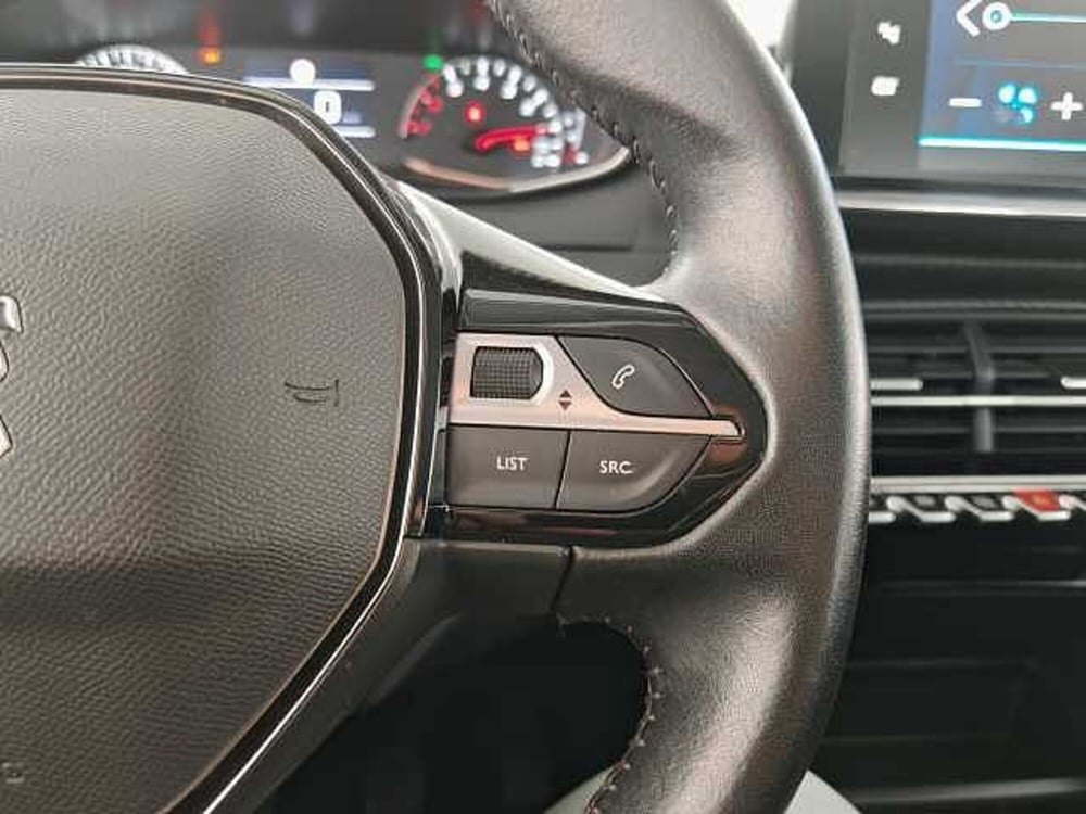 Peugeot 208 usata a Palermo (11)