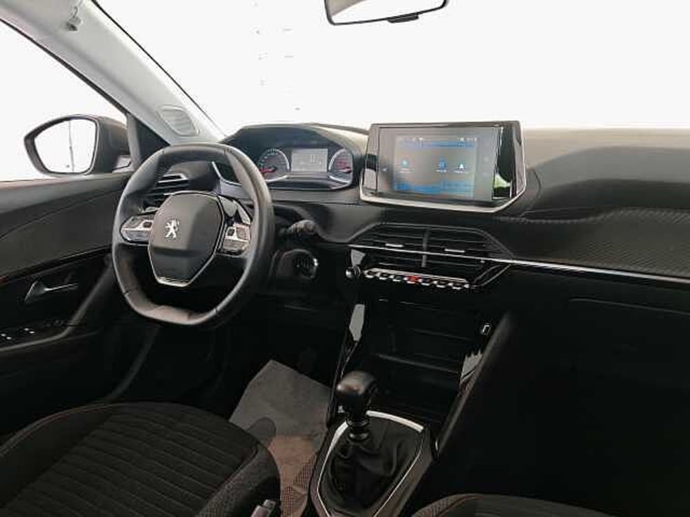 Peugeot 2008 usata a Palermo (9)
