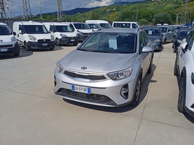 Kia Stonic 1.0 T-GDi 100 CV MHEV iMT Style del 2021 usata a Rende