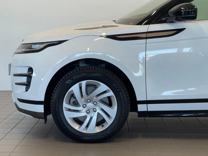 Land Rover Range Rover Evoque usata a Venezia (4)