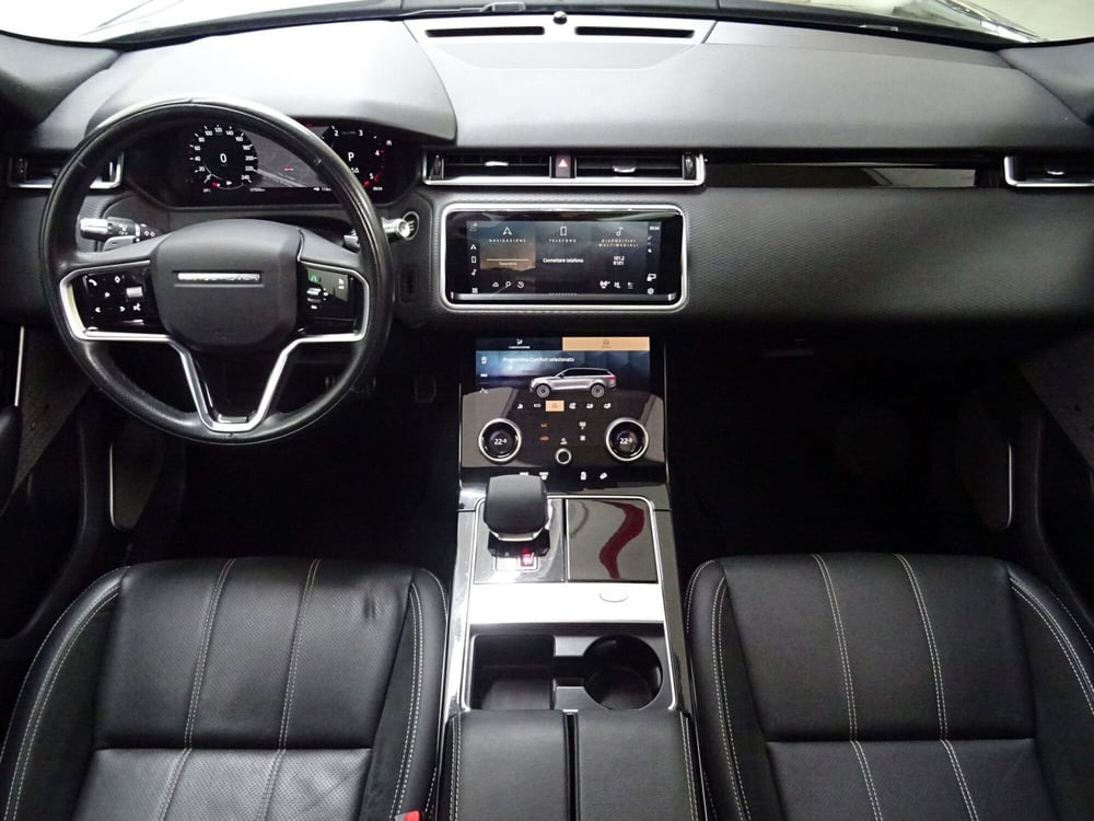 Land Rover Range Rover Velar usata a Como (4)