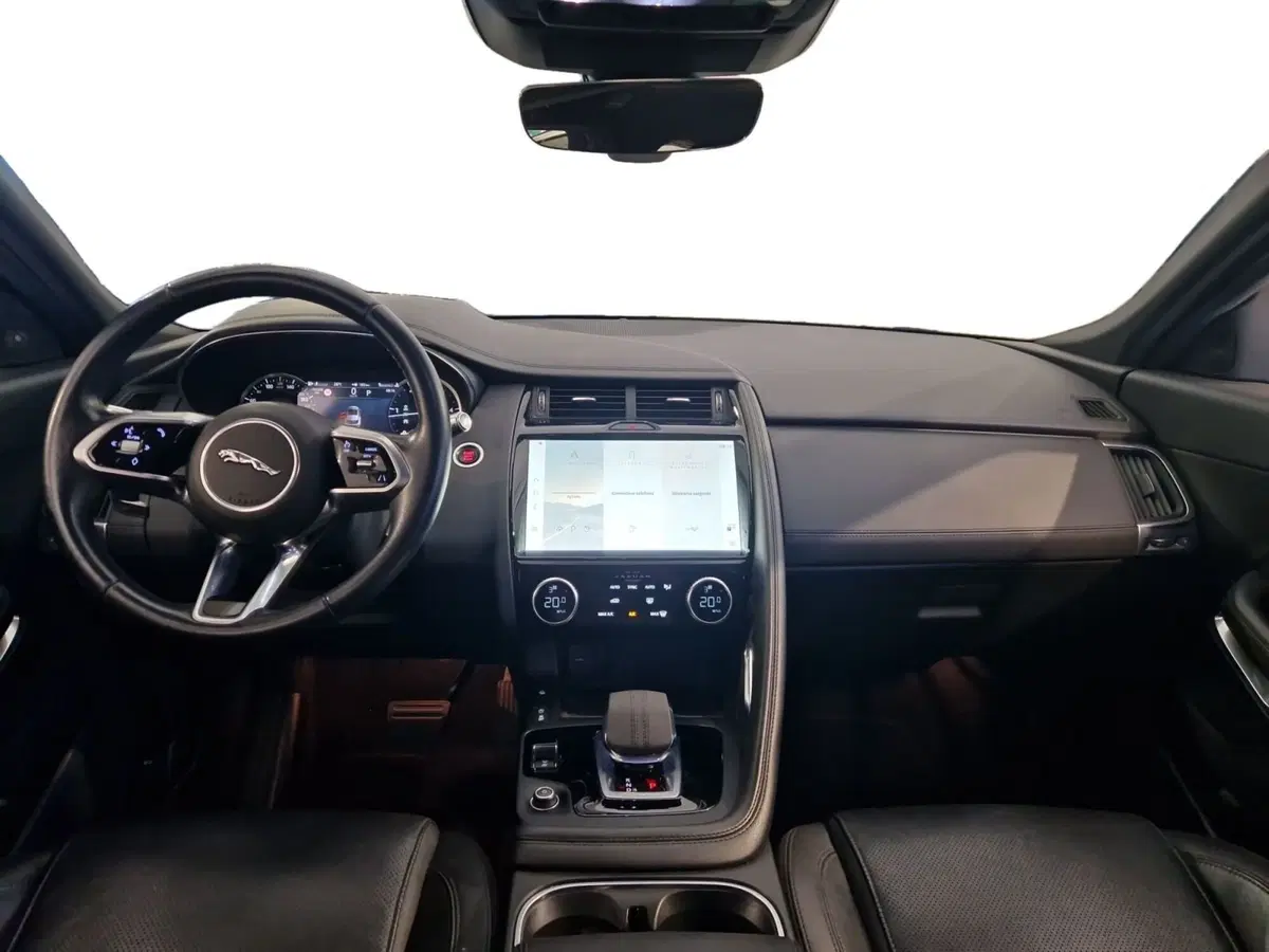 Jaguar E-Pace usata a Firenze (4)