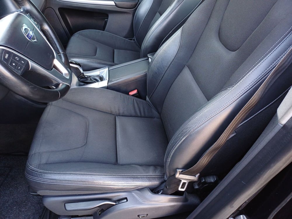 Volvo XC60 usata a Modena (10)