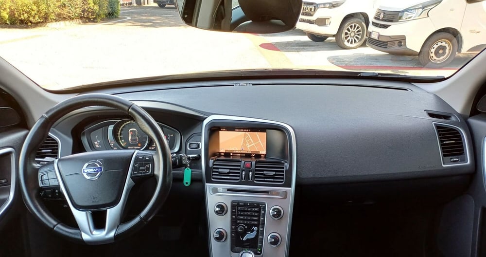 Volvo XC60 usata a Modena (8)