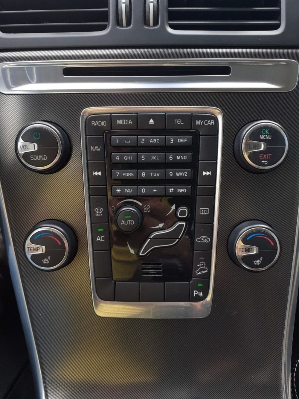 Volvo XC60 usata a Modena (13)
