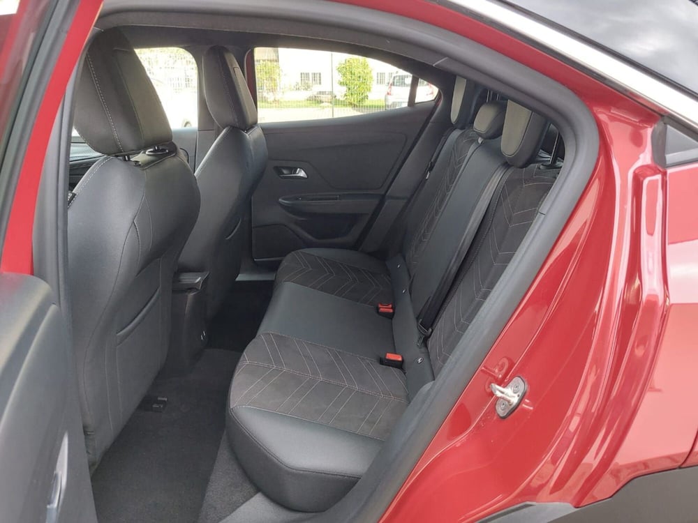 Opel Mokka usata a Pavia (4)