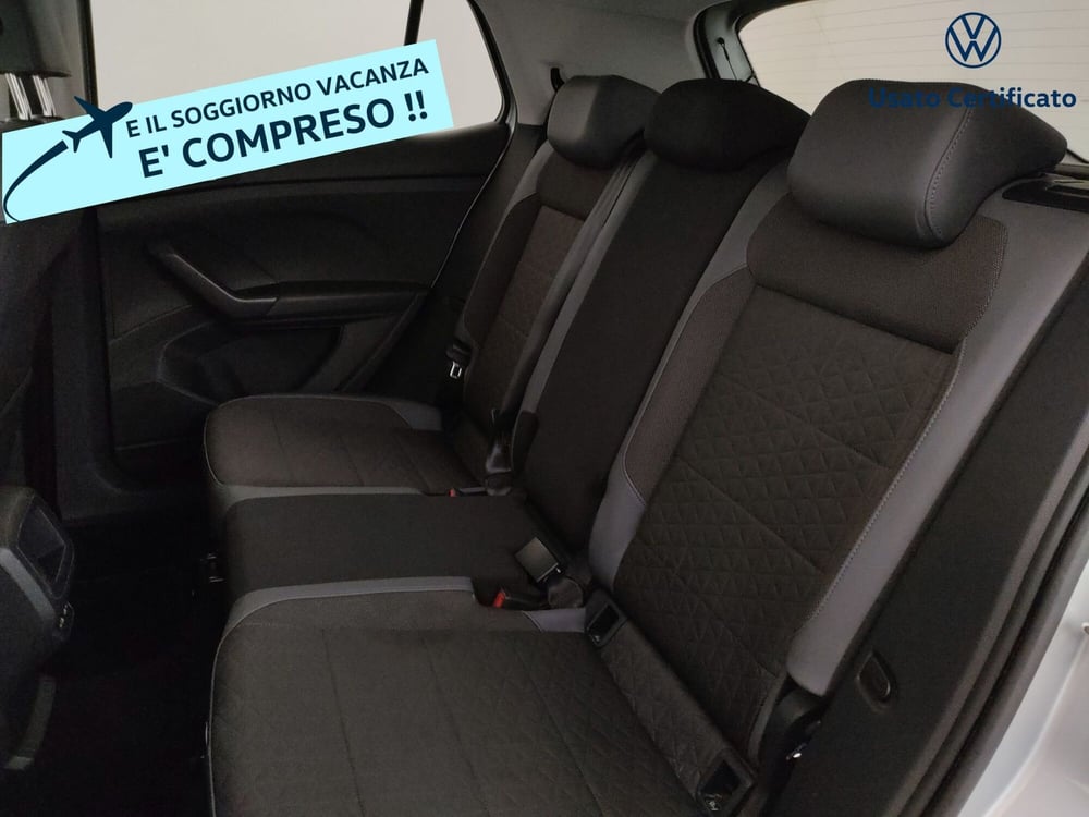 Volkswagen T-Cross usata a Varese (11)