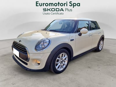 MINI Mini 1.5 One D Boost 5 porte del 2017 usata a Monteriggioni
