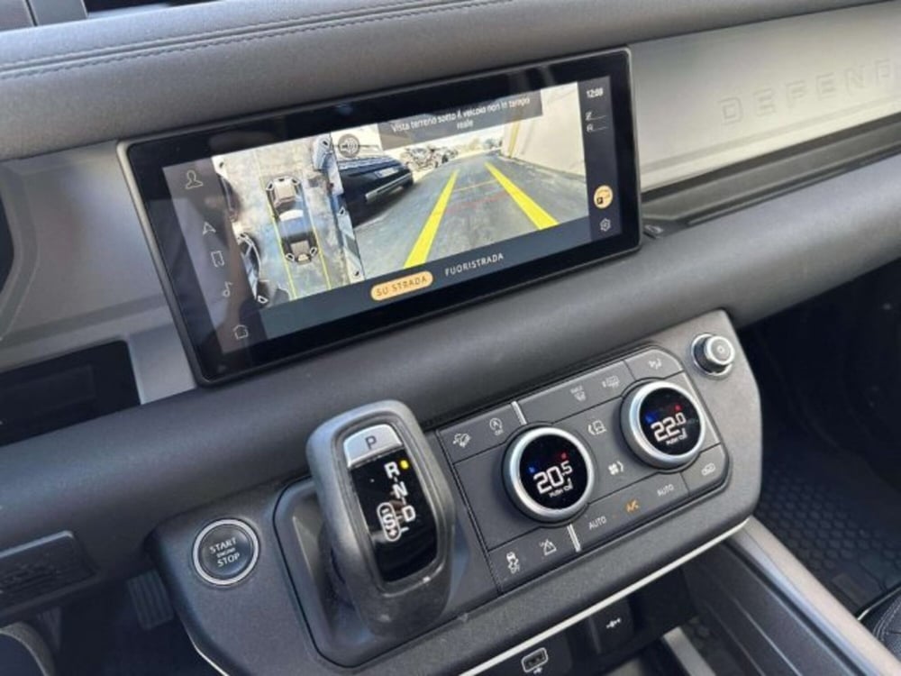 Land Rover Defender usata a Siena (12)