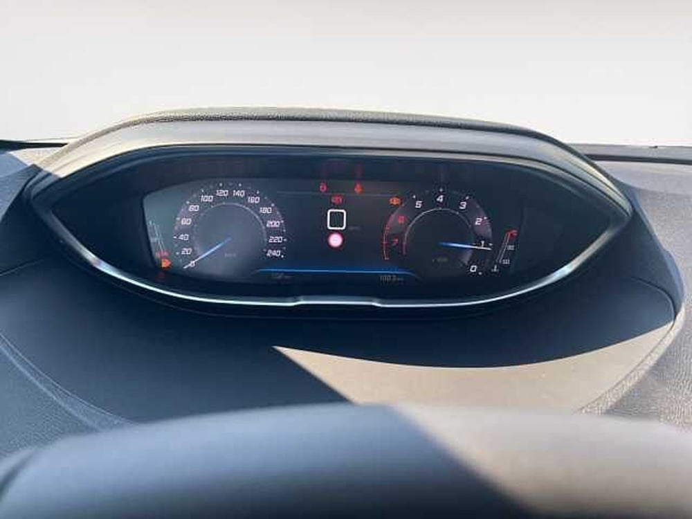 Peugeot 3008 nuova a Treviso (10)