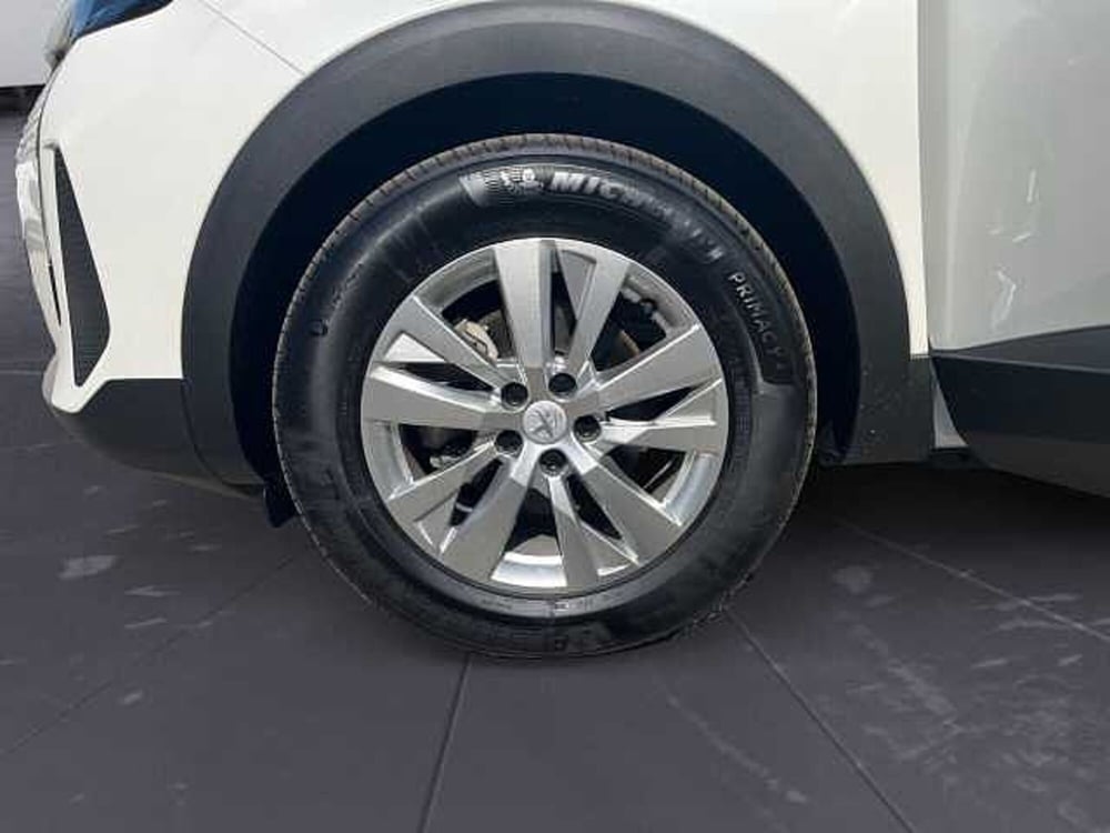Peugeot 3008 nuova a Treviso (13)