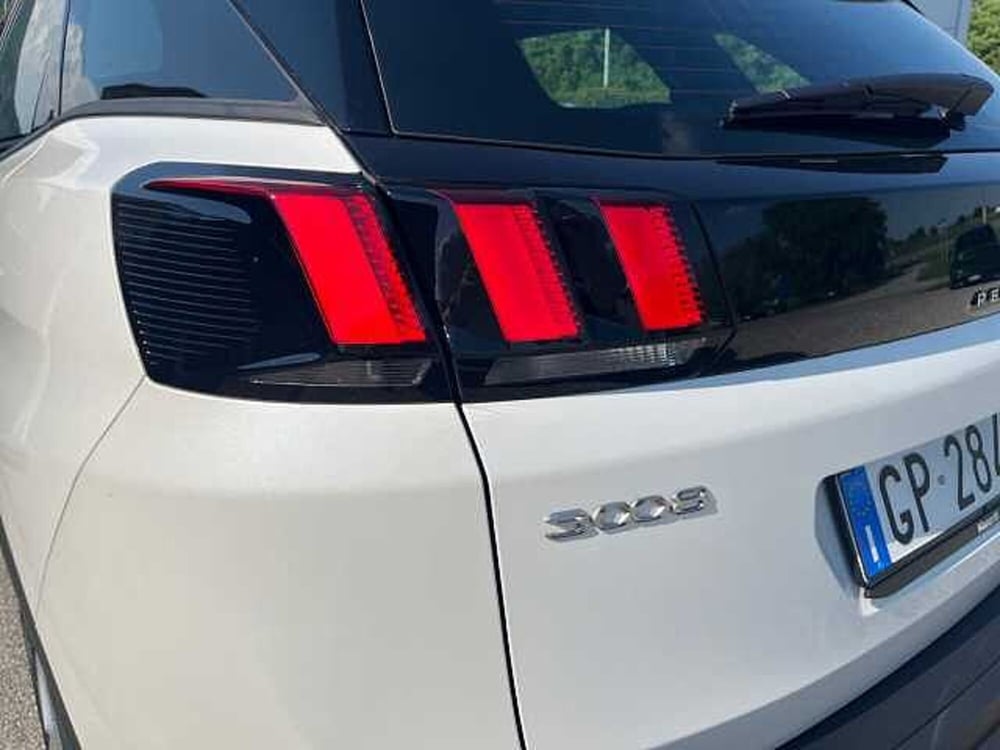 Peugeot 3008 nuova a Treviso (17)
