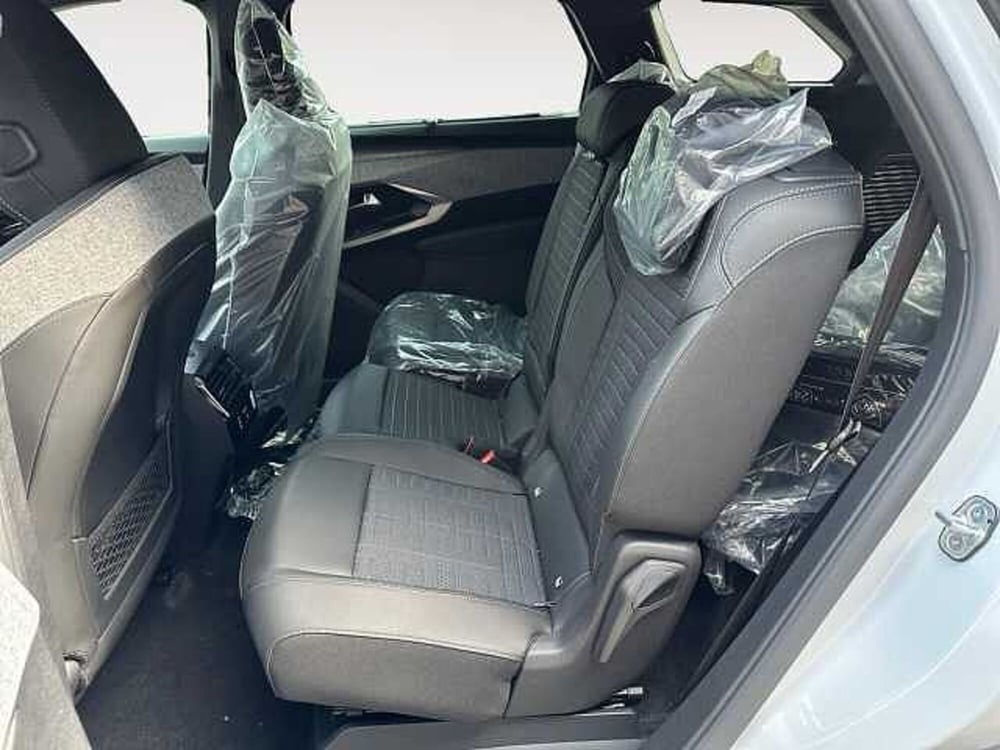 Peugeot 5008 nuova a Treviso (12)