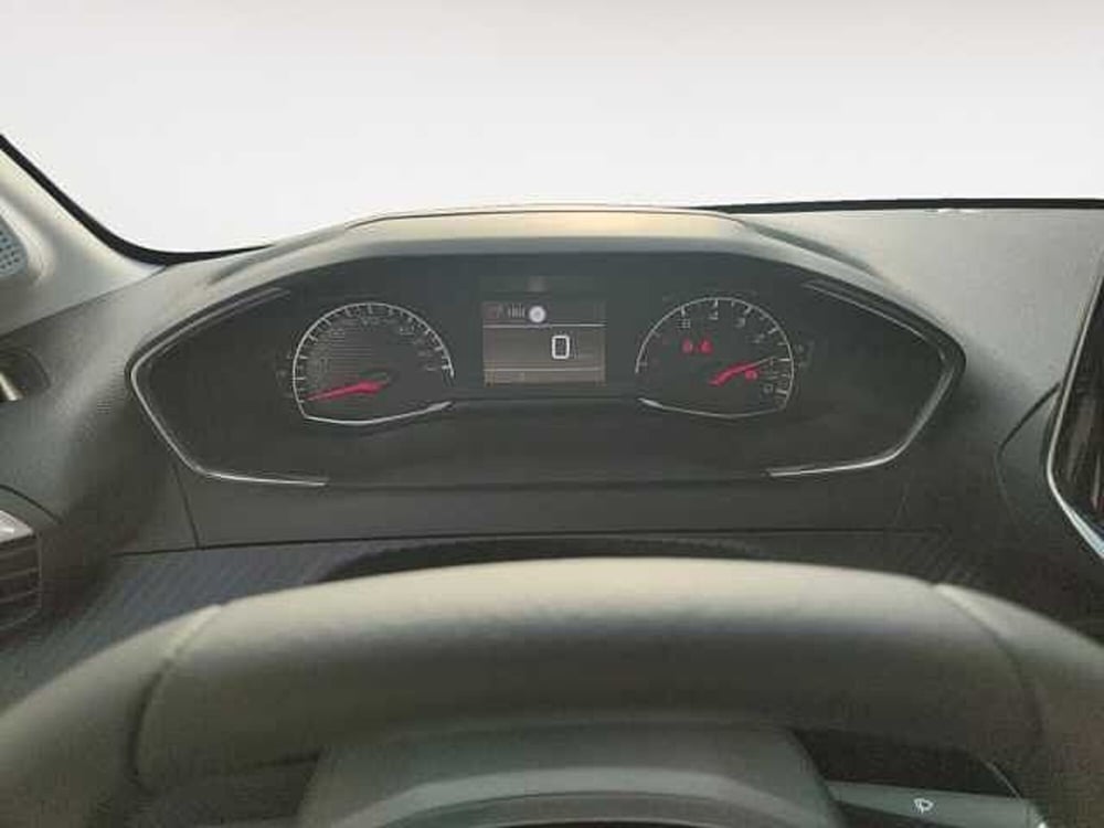 Peugeot 208 nuova a Treviso (10)
