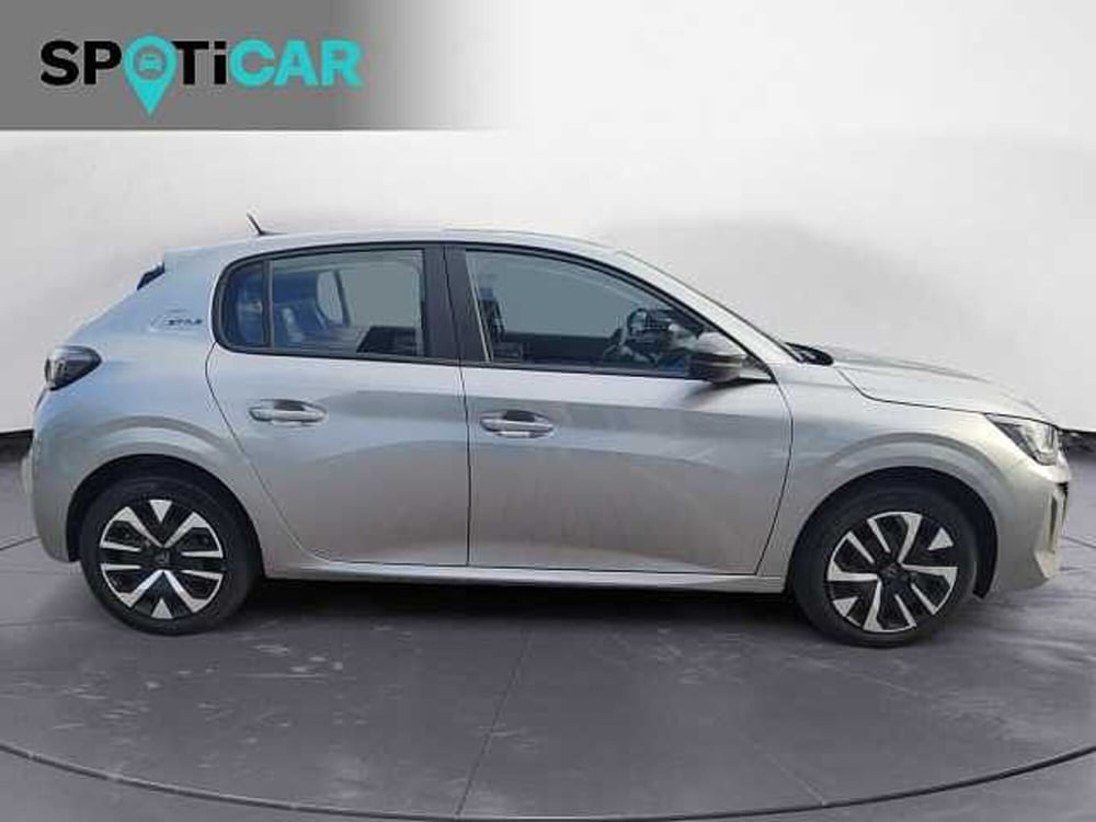 Peugeot 208 nuova a Treviso (4)