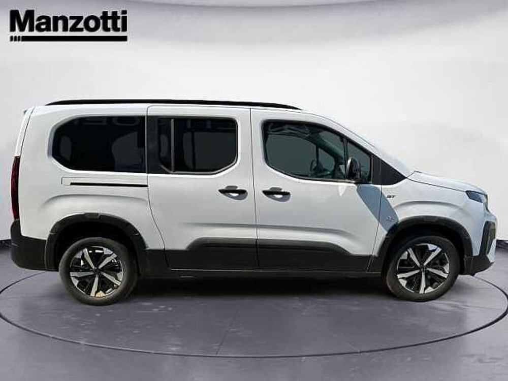 Peugeot Rifter nuova a Treviso (4)