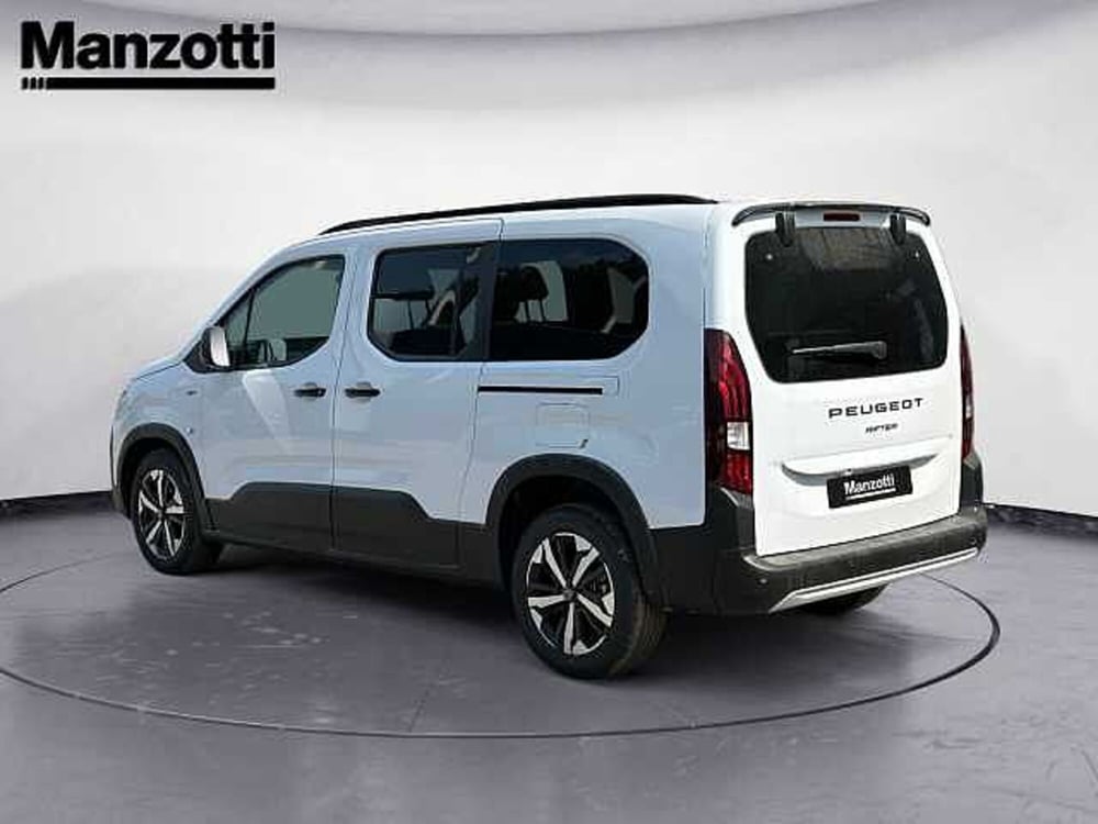 Peugeot Rifter nuova a Treviso (7)