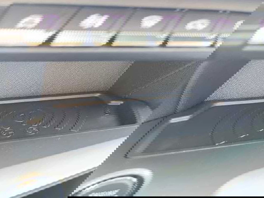 Peugeot 308 SW nuova a Treviso (19)