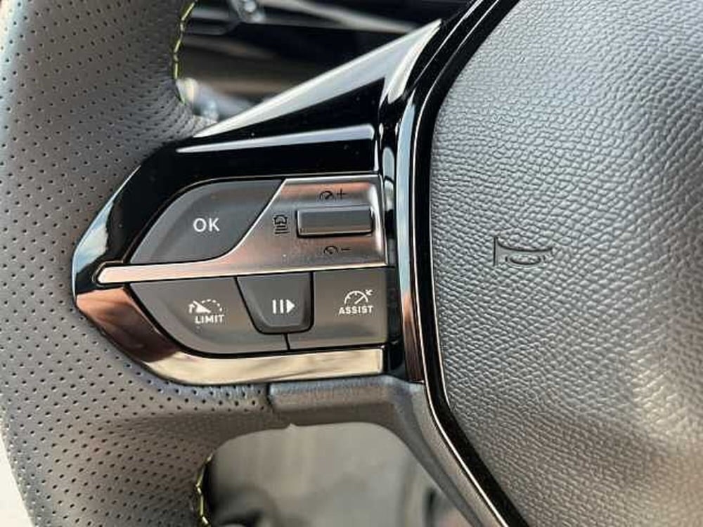 Peugeot 308 nuova a Treviso (19)