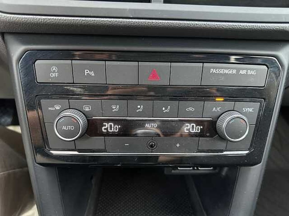 Volkswagen T-Cross usata a Treviso (17)