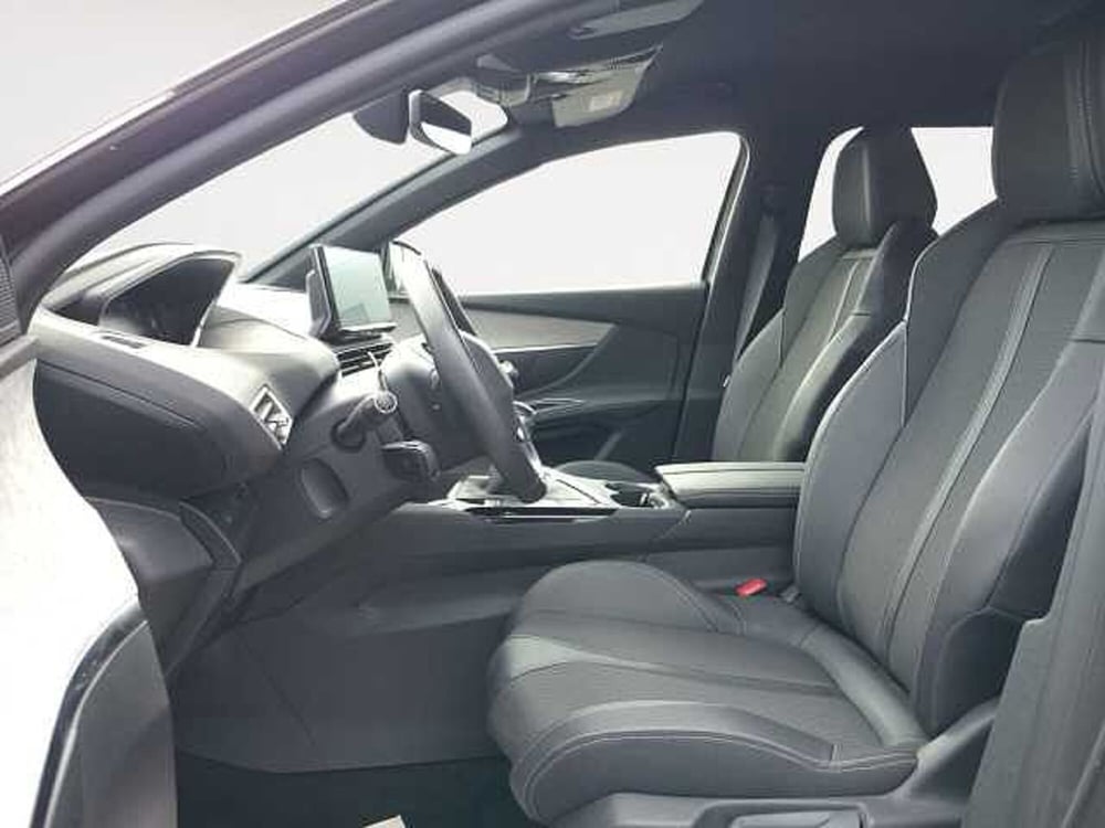 Peugeot 5008 usata a Treviso (11)