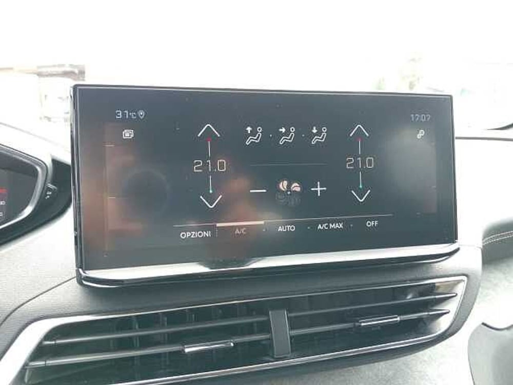 Peugeot 5008 usata a Treviso (19)