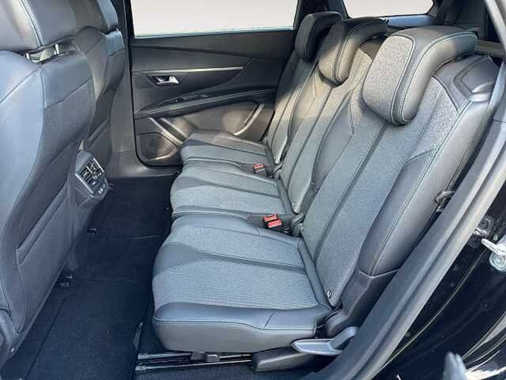 Peugeot 5008 usata a Treviso (12)