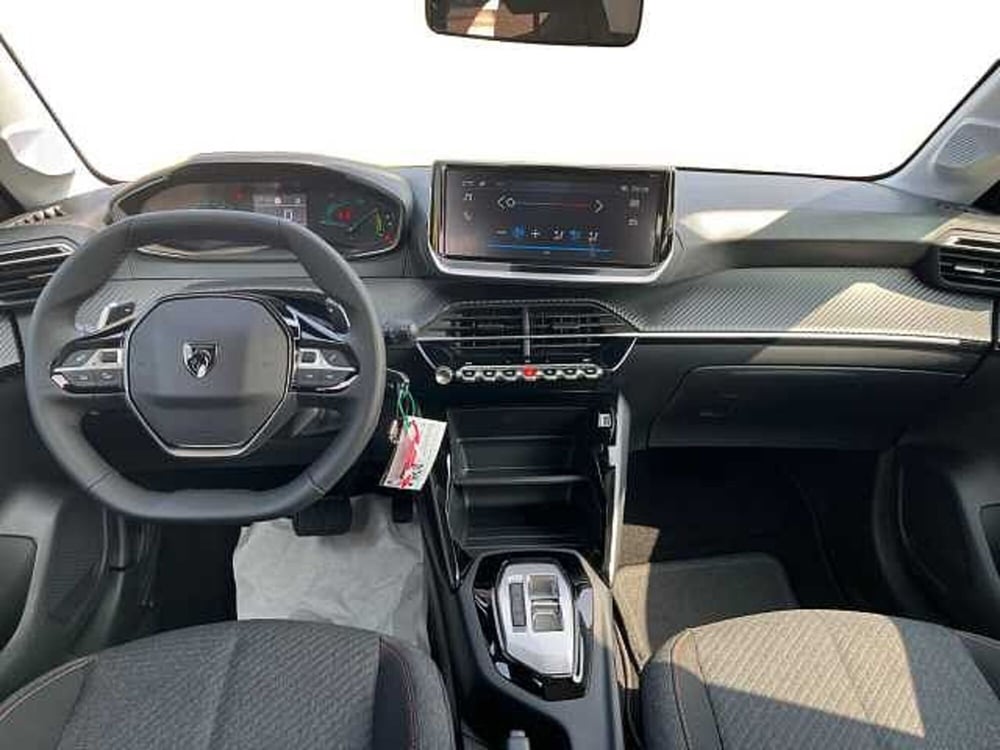 Peugeot 208 nuova a Treviso (8)