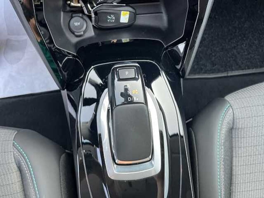 Peugeot 208 usata a Treviso (14)