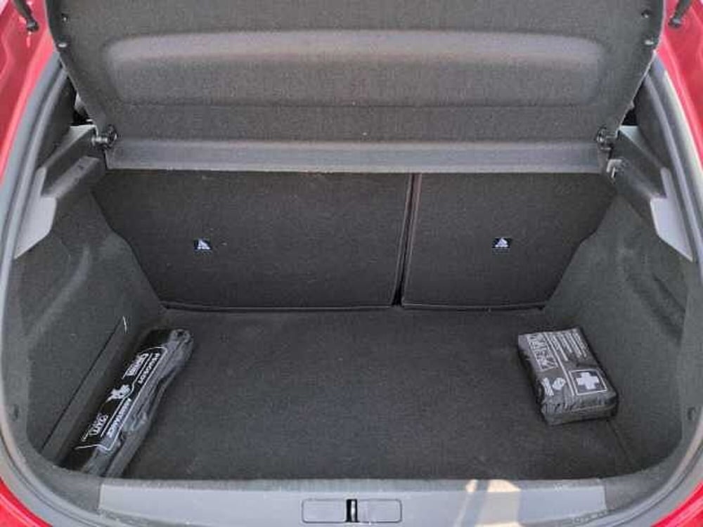 Peugeot 208 usata a Treviso (6)