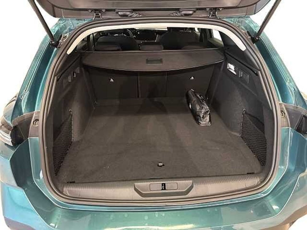 Peugeot 308 SW nuova a Treviso (6)