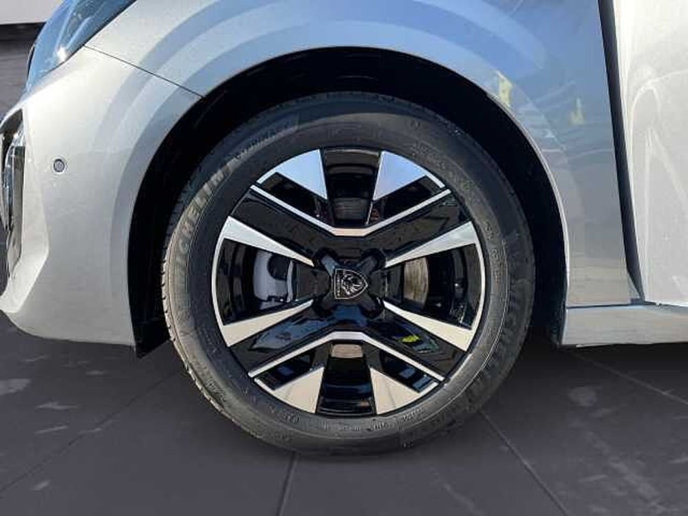 Peugeot 208 nuova a Treviso (13)