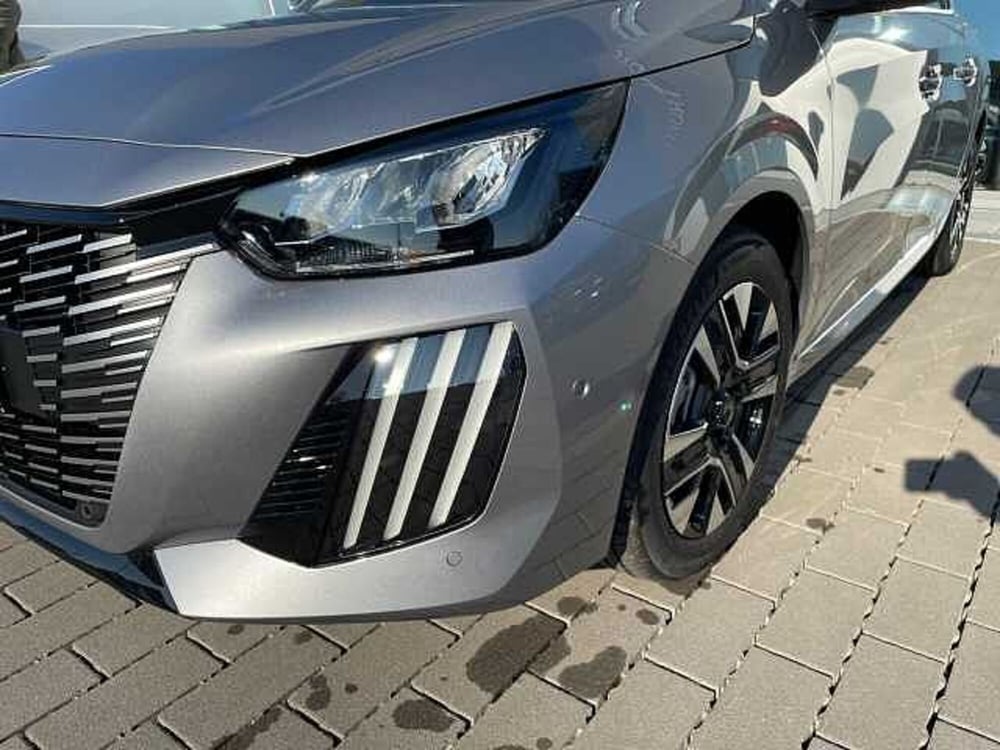 Peugeot 208 nuova a Treviso (19)