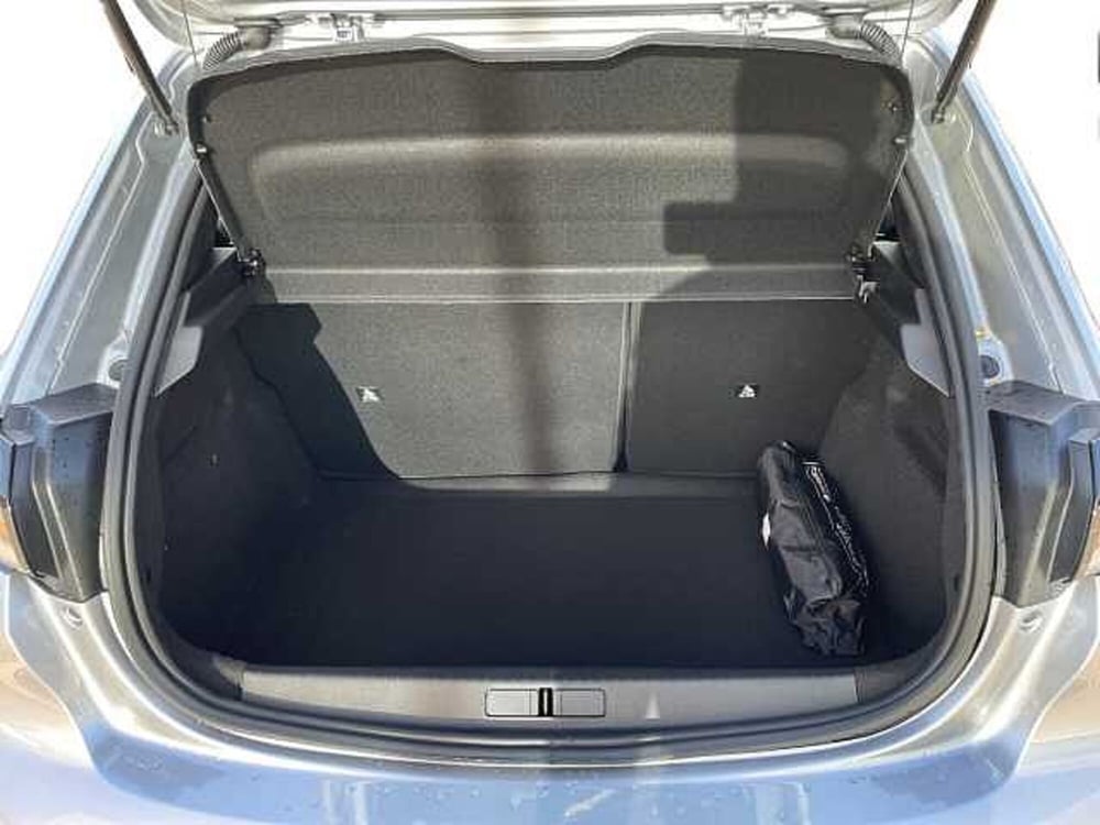 Peugeot 208 nuova a Treviso (6)