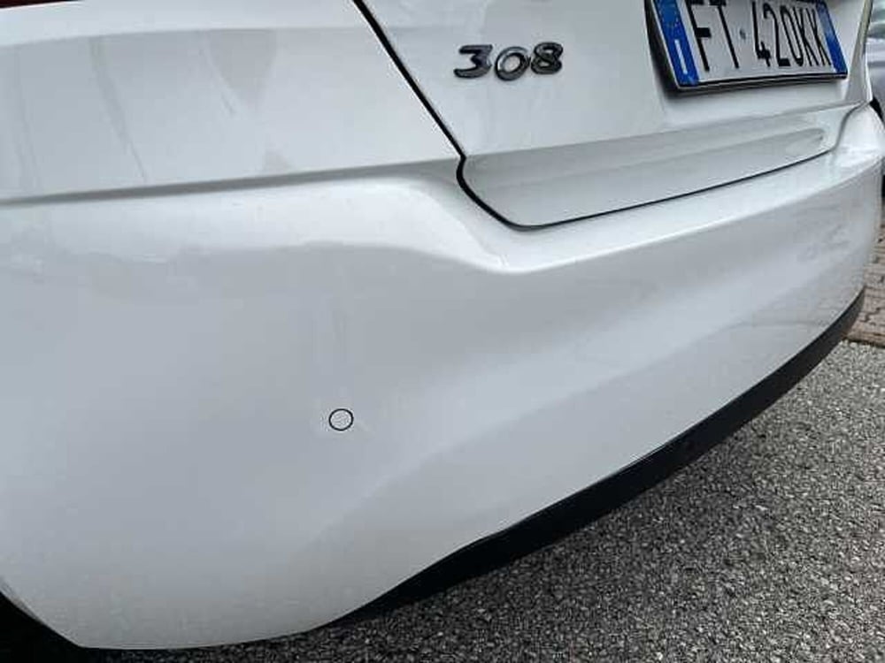 Peugeot 308 usata a Treviso (18)
