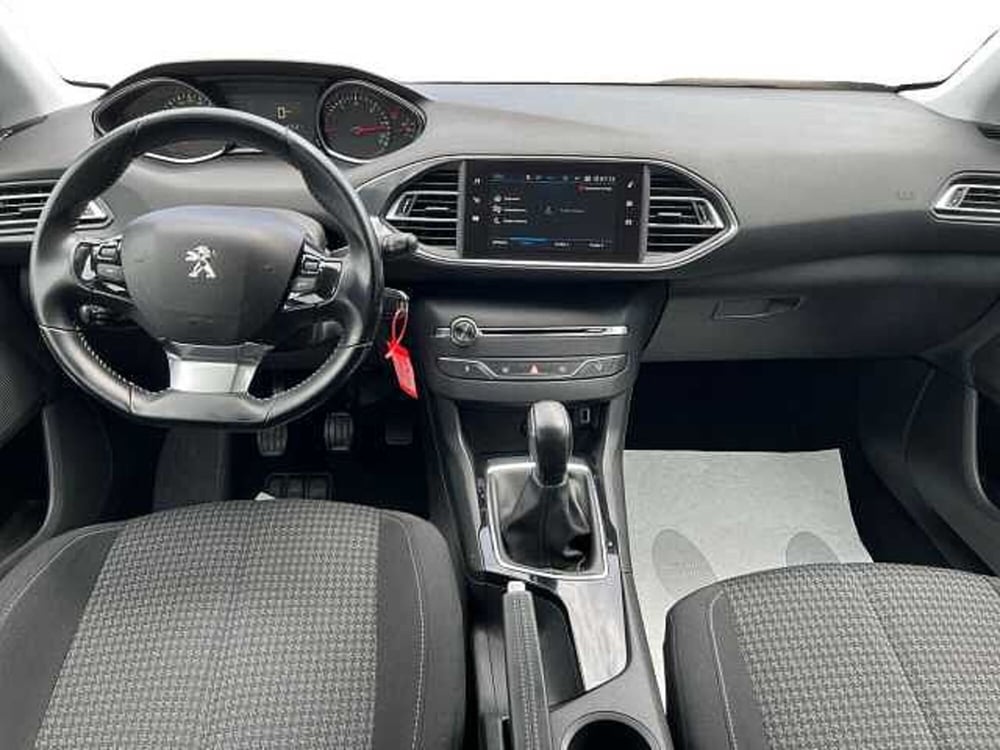 Peugeot 308 usata a Treviso (8)