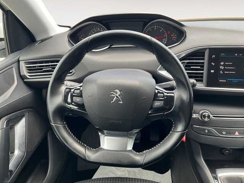 Peugeot 308 usata a Treviso (9)