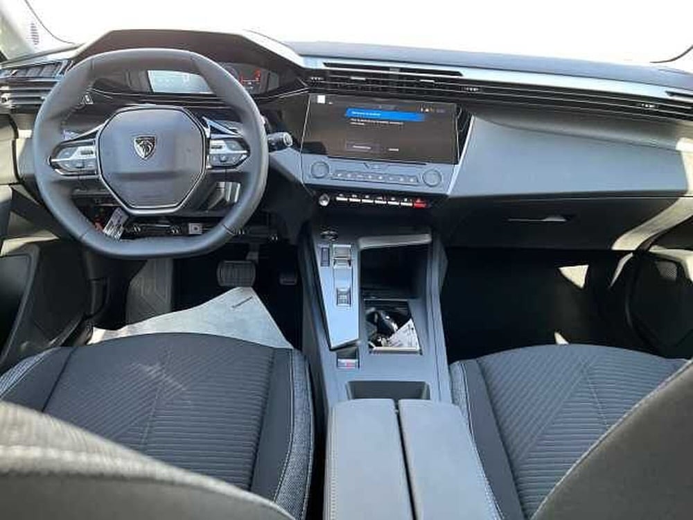 Peugeot 308 SW nuova a Treviso (8)